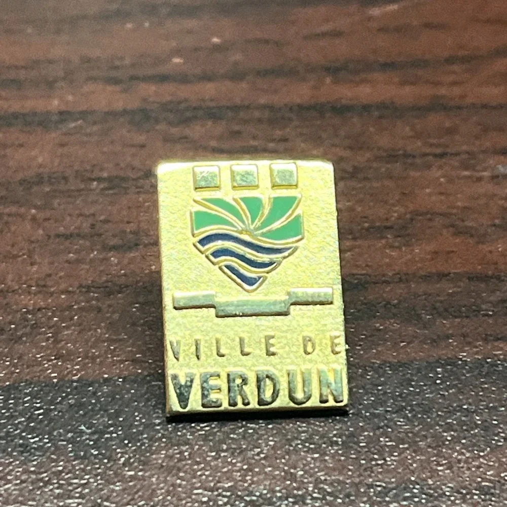 Ville De Verdun Quebec Montreal Canada Lapel Hat Pin‎